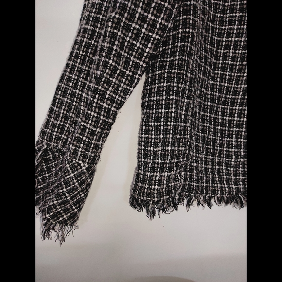 BLAZER (INTERNATIONAL) - Picture 4 of 10